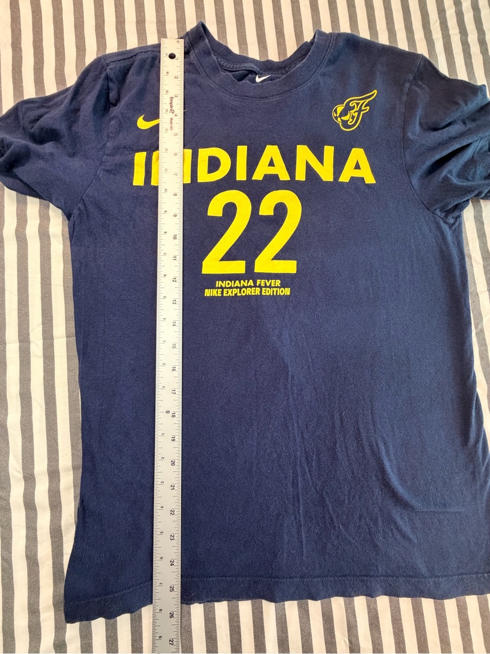 Women's Small Nike Indiana Fever Caitlin Clark 22 T-shirt Explorer Edition Tee - Picture 7 of 8